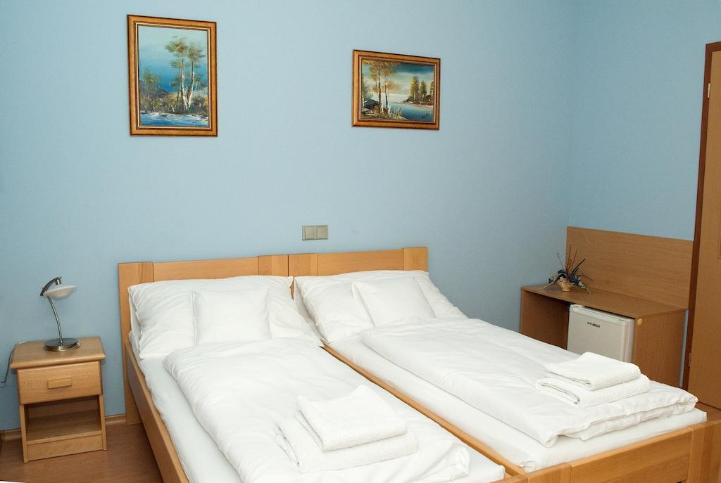 Penzion U Splavu Breclav Room photo