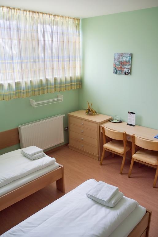 Penzion U Splavu Breclav Room photo